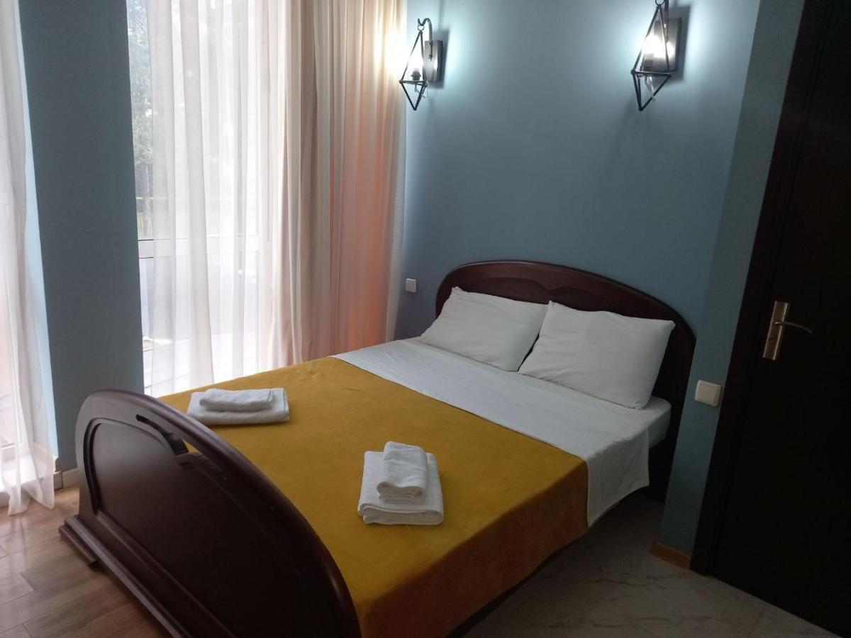 David Hotel Koutaïssi Extérieur photo
