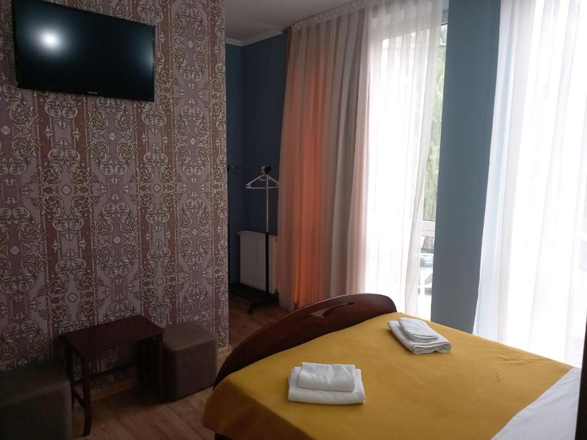 David Hotel Koutaïssi Extérieur photo