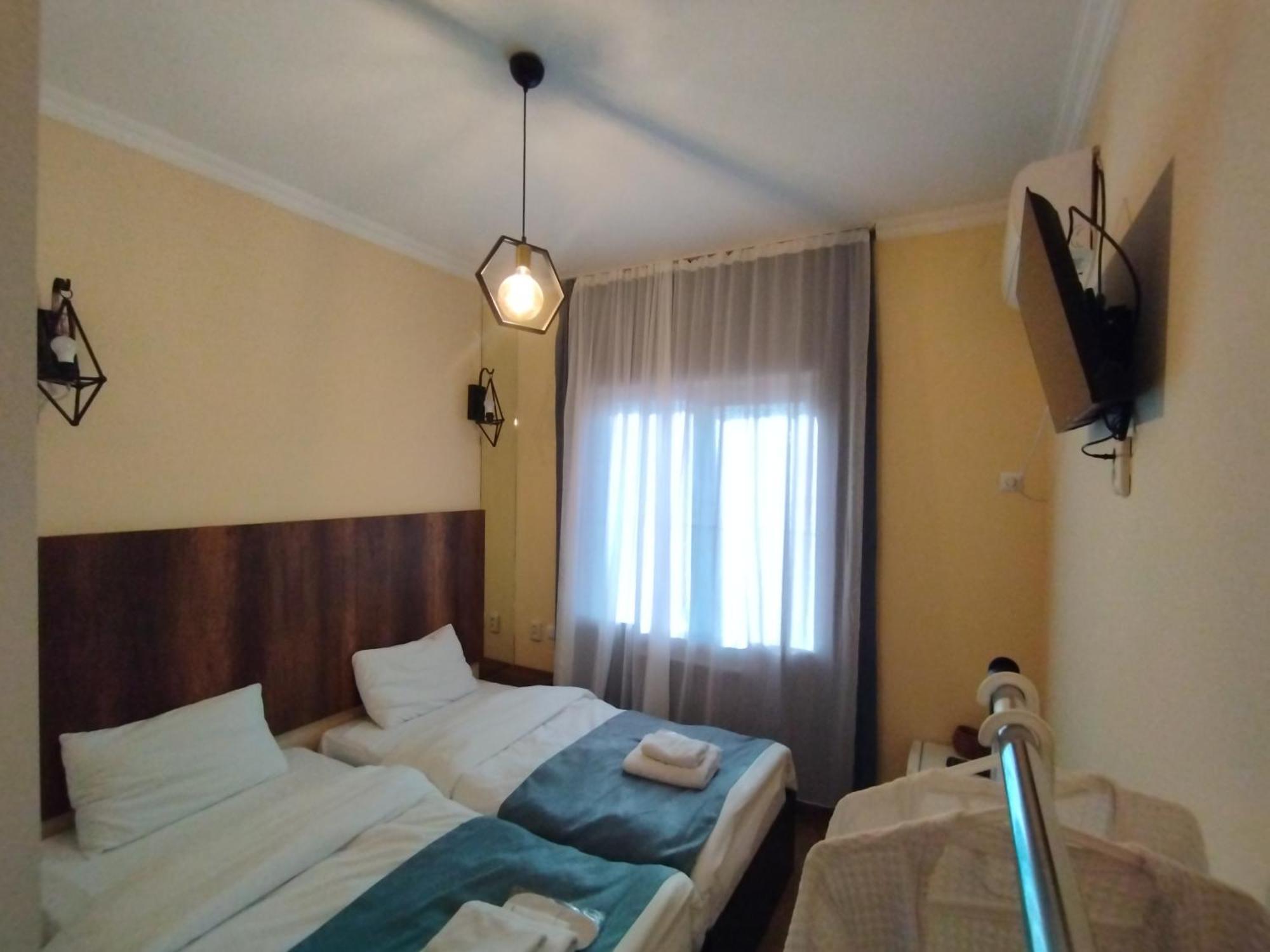 David Hotel Koutaïssi Extérieur photo