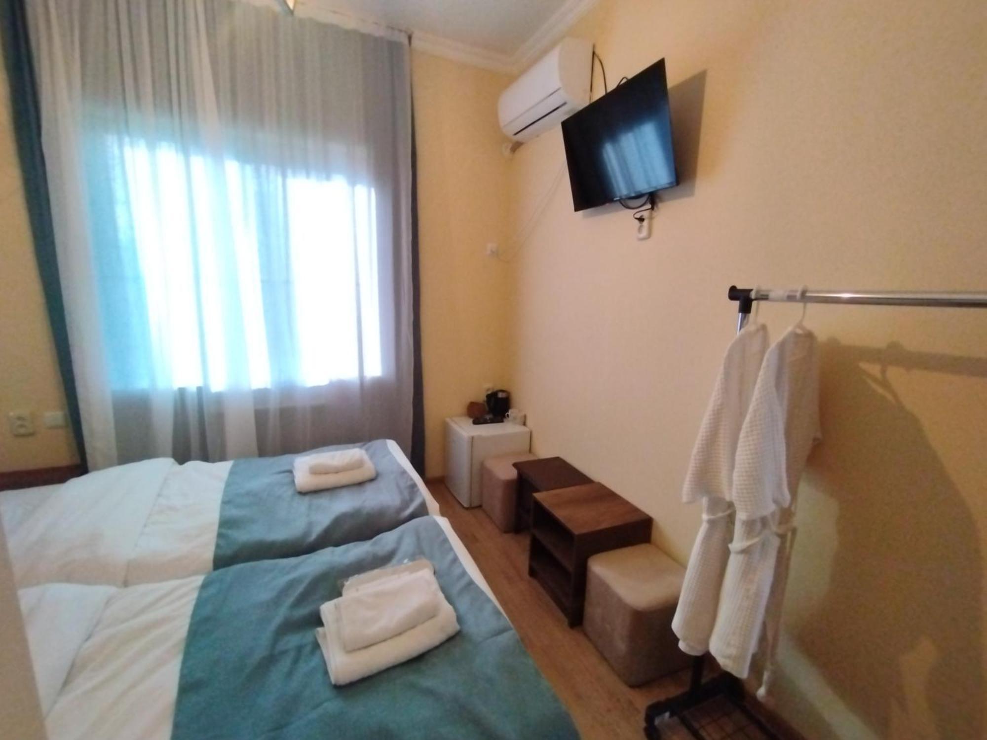 David Hotel Koutaïssi Extérieur photo