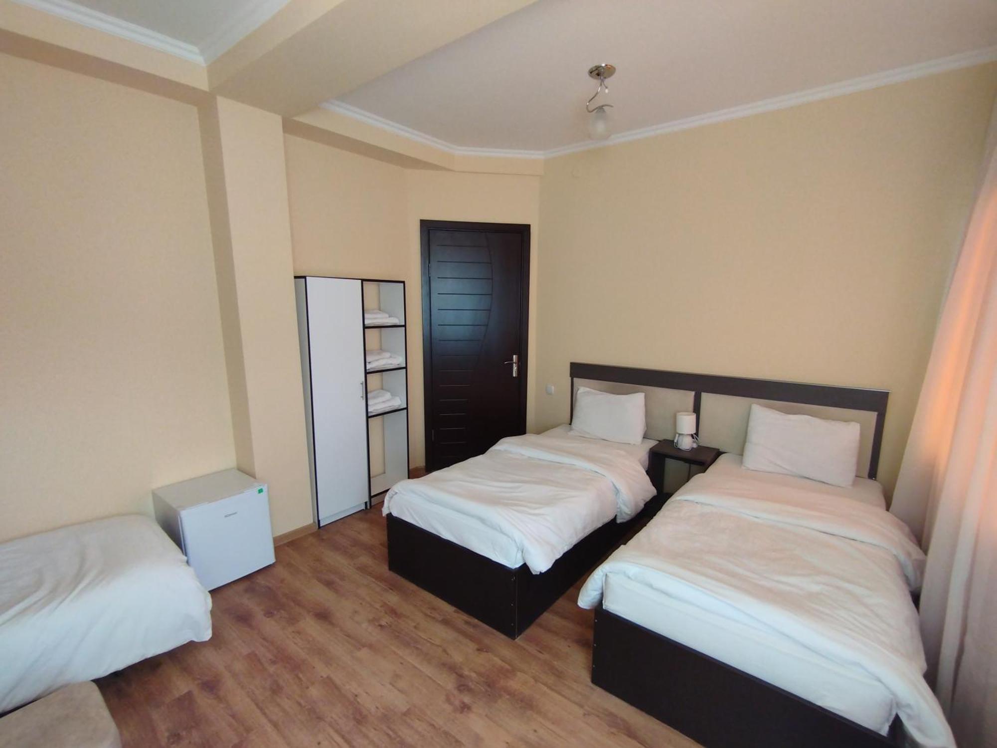 David Hotel Koutaïssi Extérieur photo